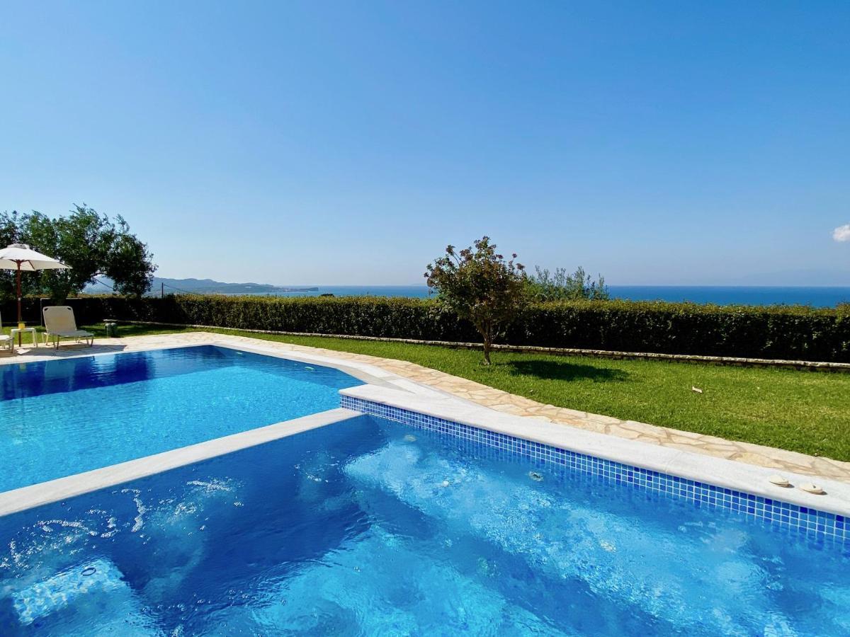 Luxury Piedra With Private Heated Pool & Jacuzzi Acharavi (Corfu)